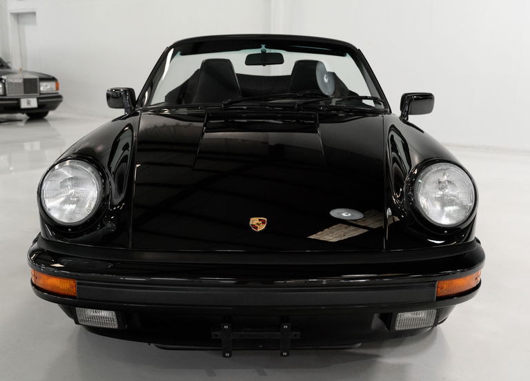 Porsche 911 Carrera 3.2 (US)