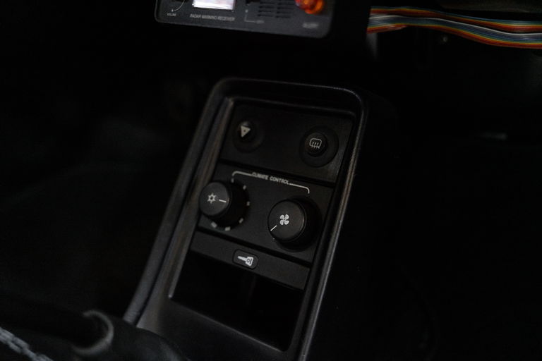 Porsche 911 Carrera 3.2 (US)