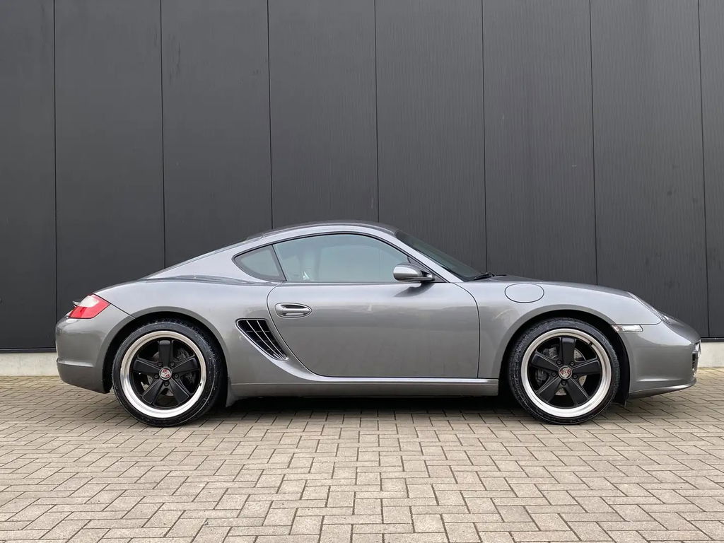Porsche 987 Cayman