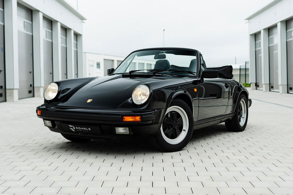 Porsche 911 Carrera 3.2