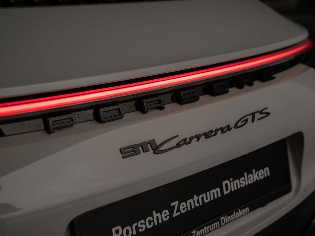 Porsche 992 Carrera GTS