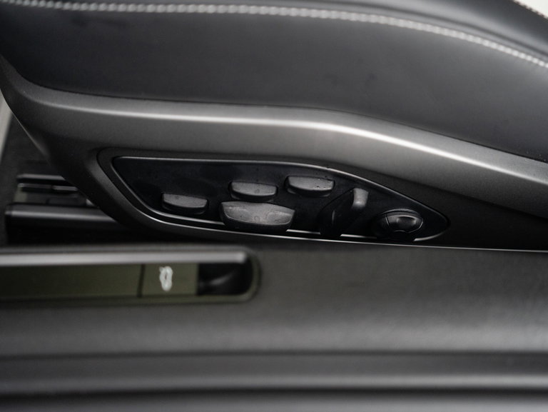 Porsche 992 Carrera GTS