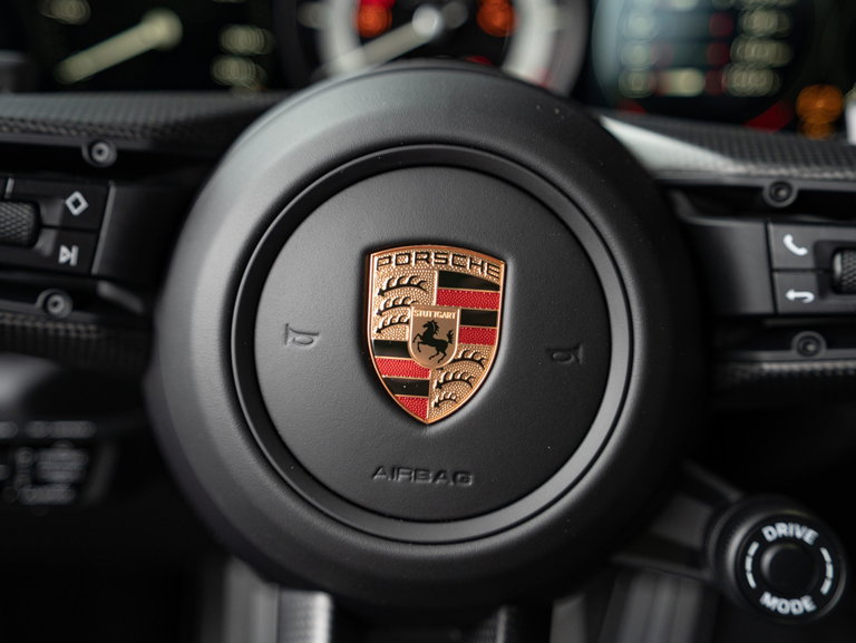 Porsche 992 Carrera GTS