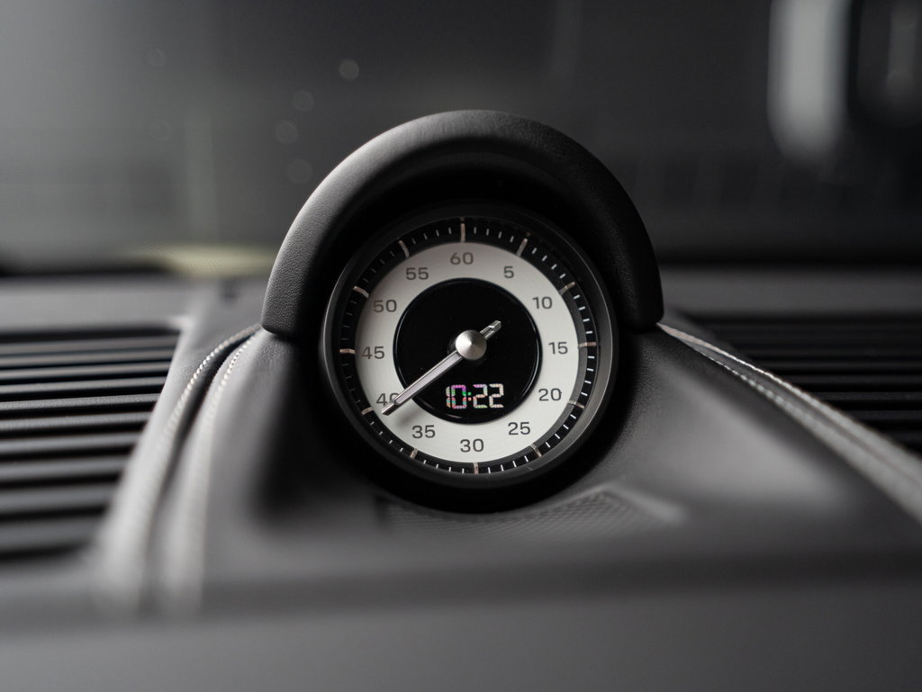 Porsche 992 Carrera GTS