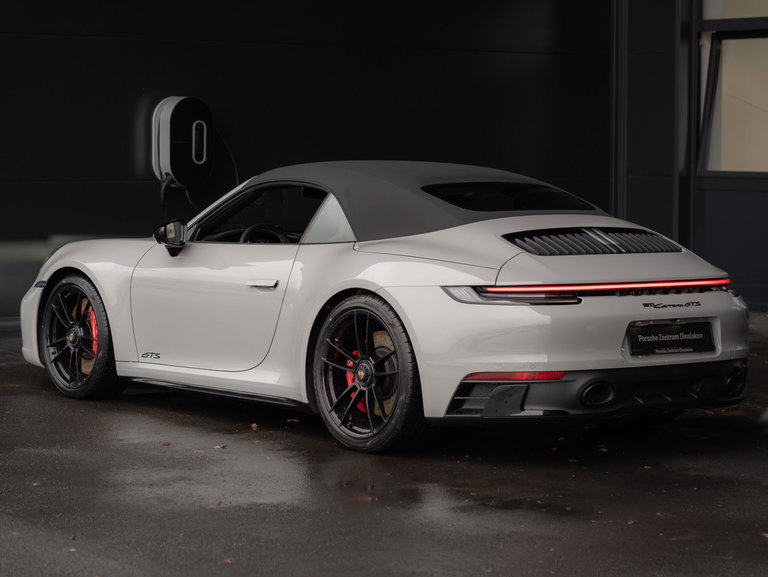 Porsche 992 Carrera GTS