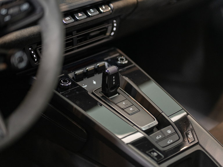 Porsche 992 Carrera 4 GTS