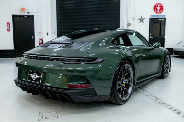 Porsche 992 GT3 Touring