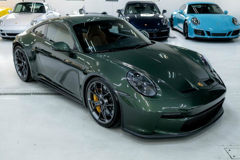 Porsche 992 GT3 Touring