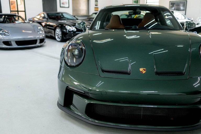Porsche 992 GT3 Touring