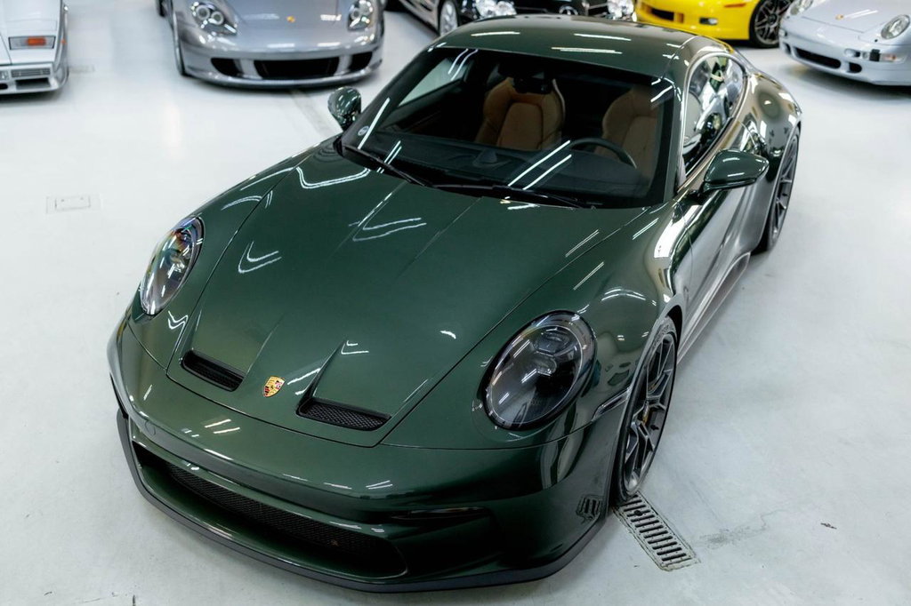 Porsche 992 GT3 Touring