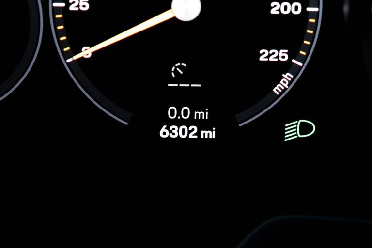 Porsche 992 GT3 Touring