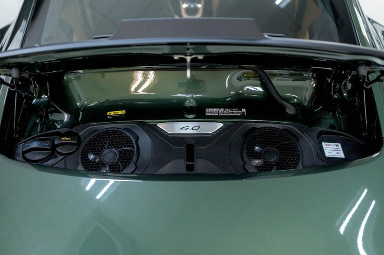 Porsche 992 GT3 Touring