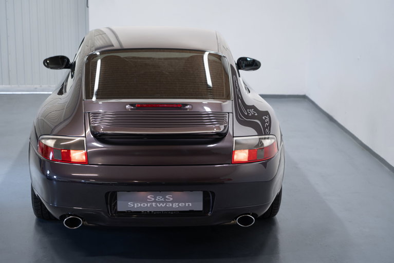 Porsche 996 Carrera