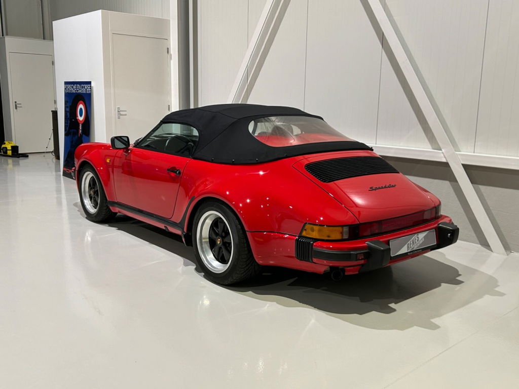 Porsche 911 Carrera 3.2 Speedster