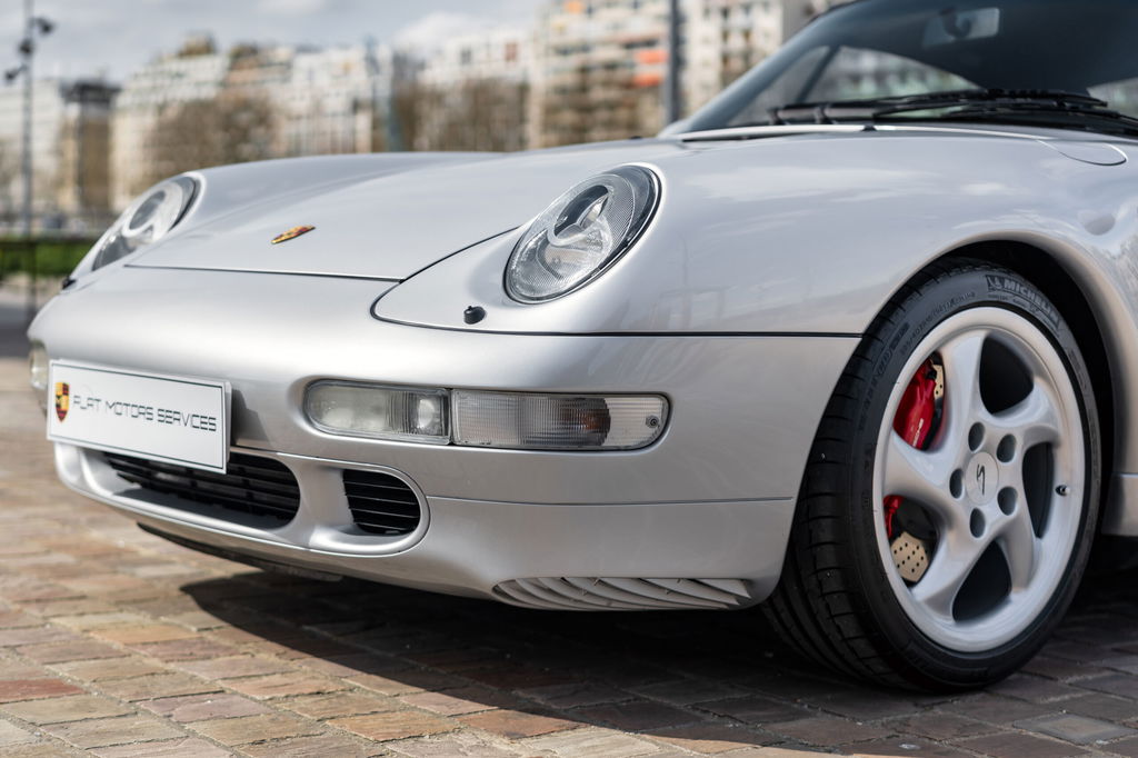 Porsche 993 Carrera 4S