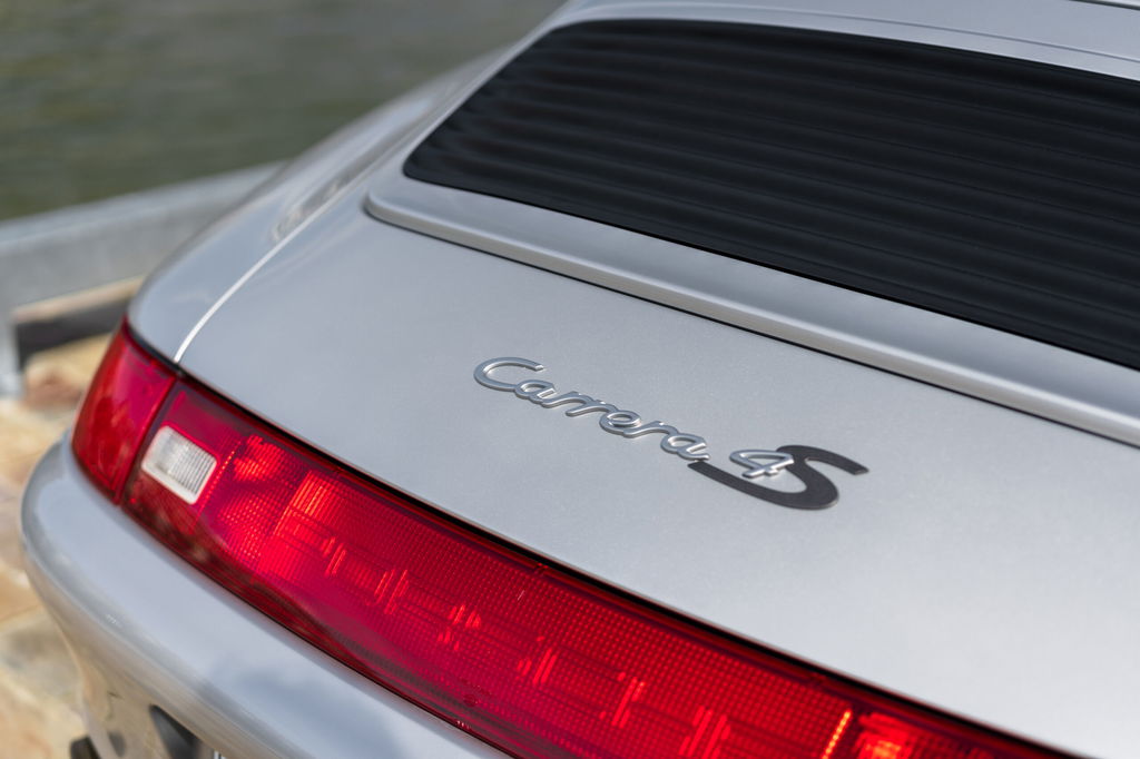Porsche 993 Carrera 4S