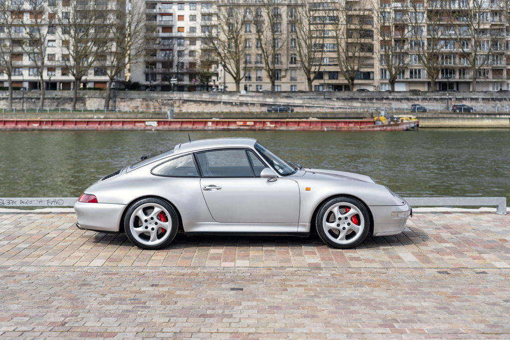 Porsche 993 Carrera 4S