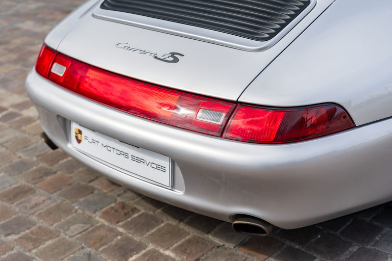 Porsche 993 Carrera 4S