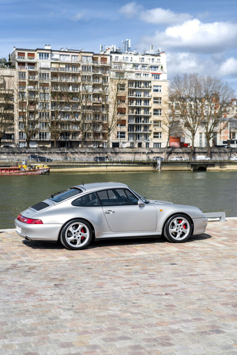 Porsche 993 Carrera 4S