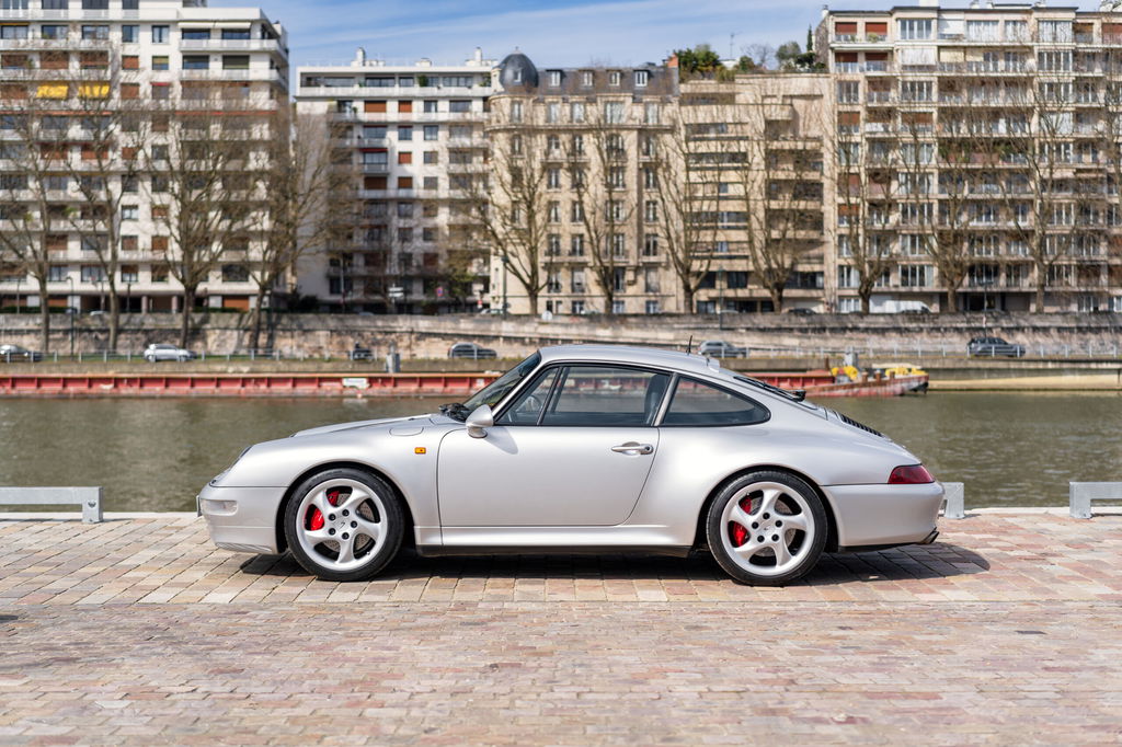 Porsche 993 Carrera 4S