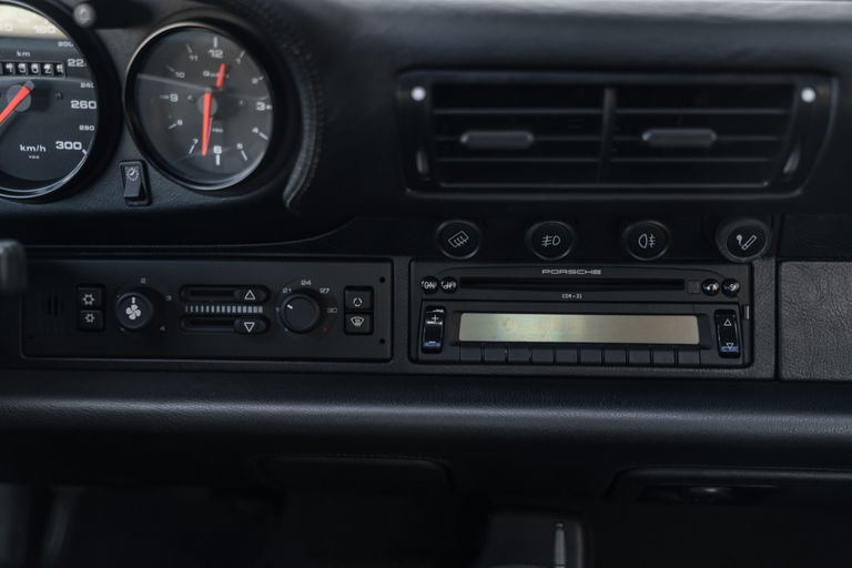 Porsche 993 Carrera 4S