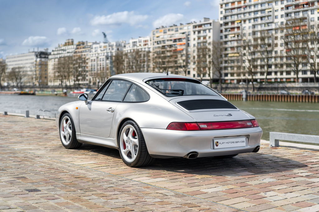 Porsche 993 Carrera 4S