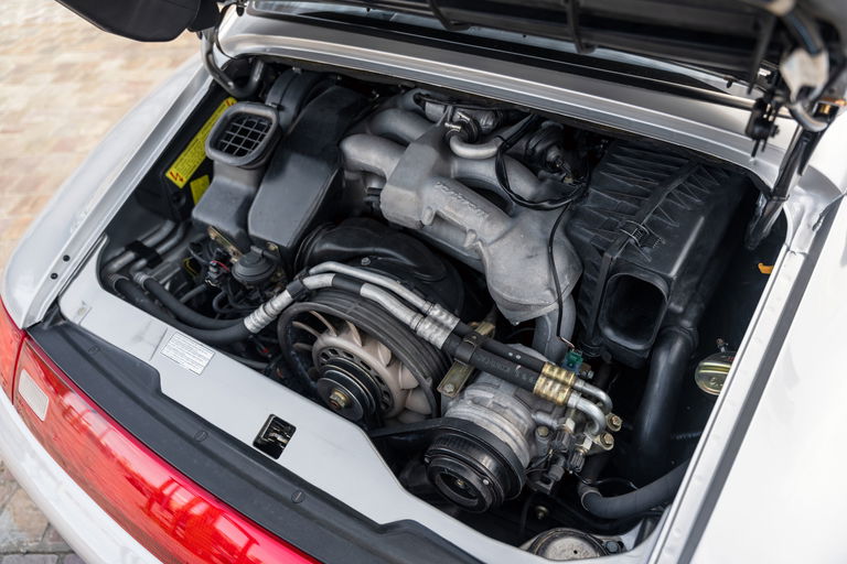 Porsche 993 Carrera 4S