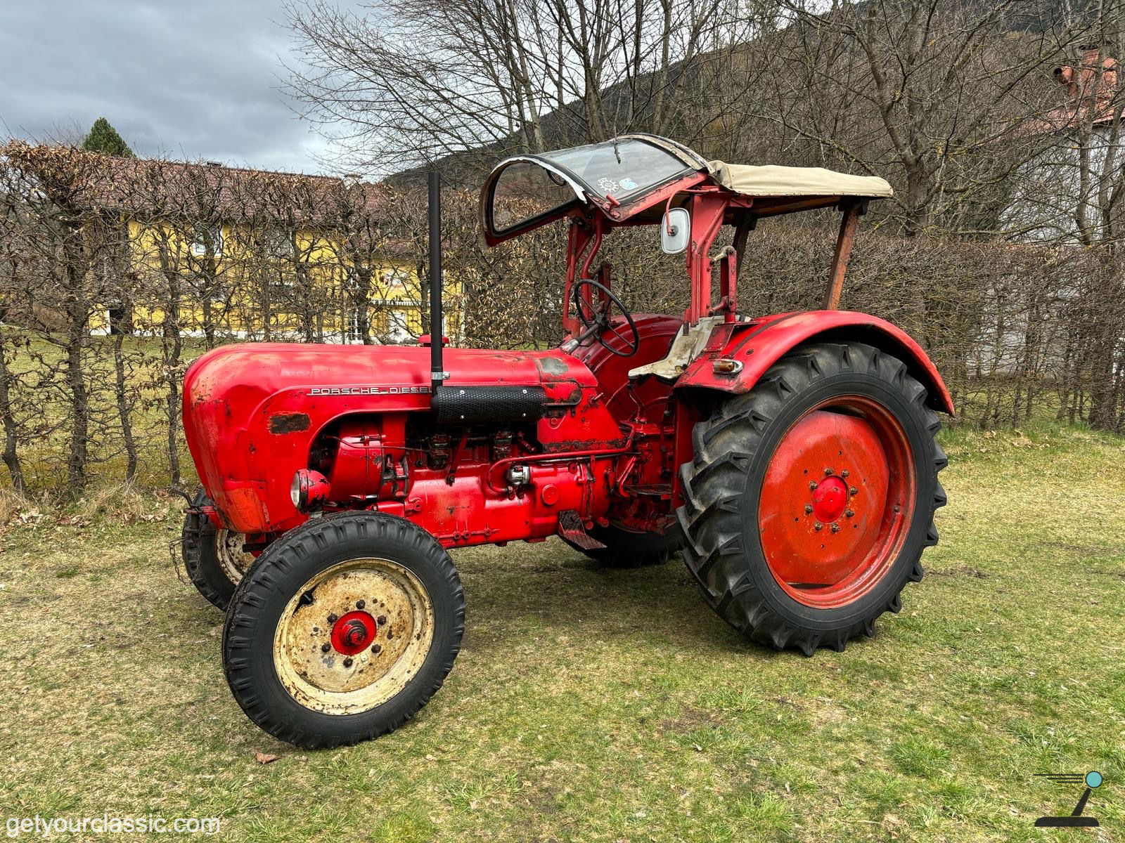 Porsche Schlepper - elferspot.com - Magazine & Marketplace
