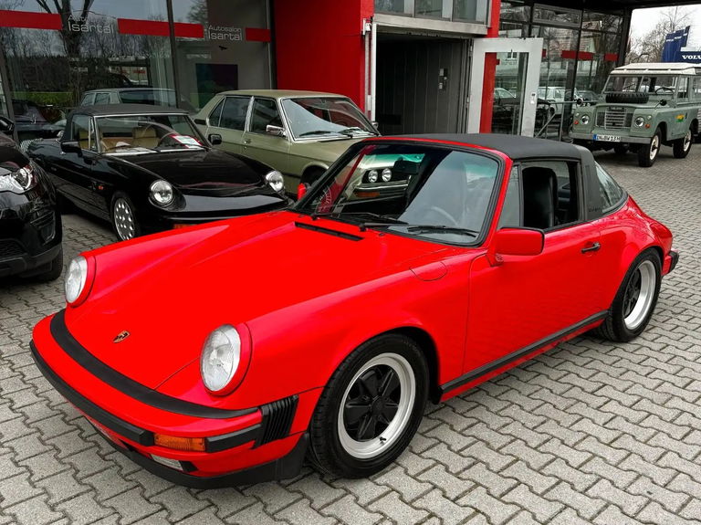 Porsche 911 Carrera 3.2 (US)
