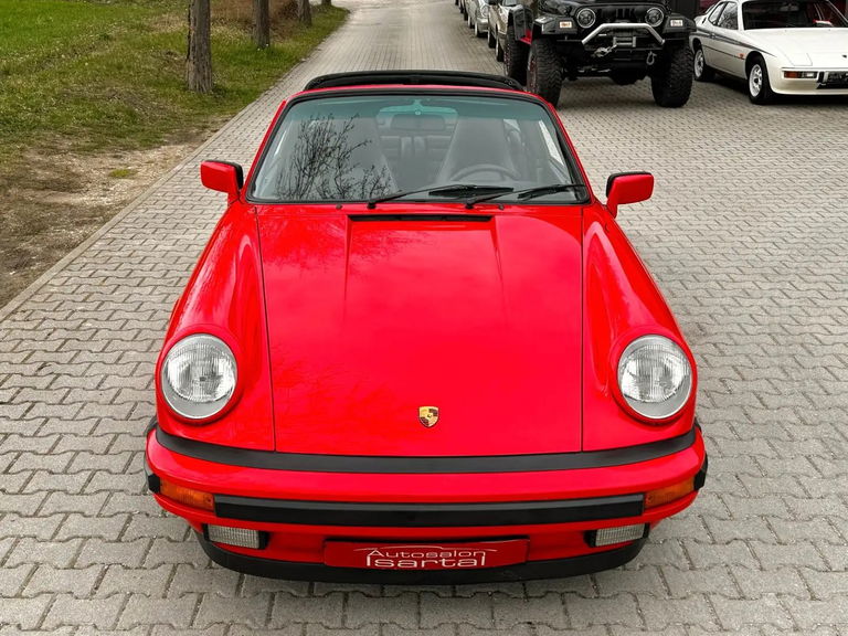 Porsche 911 Carrera 3.2 (US)