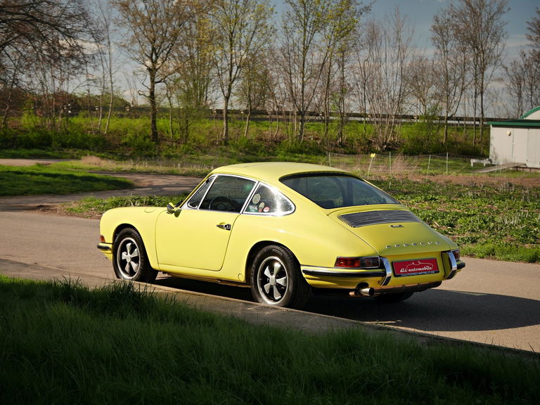 Porsche 911 S (F-Modell)