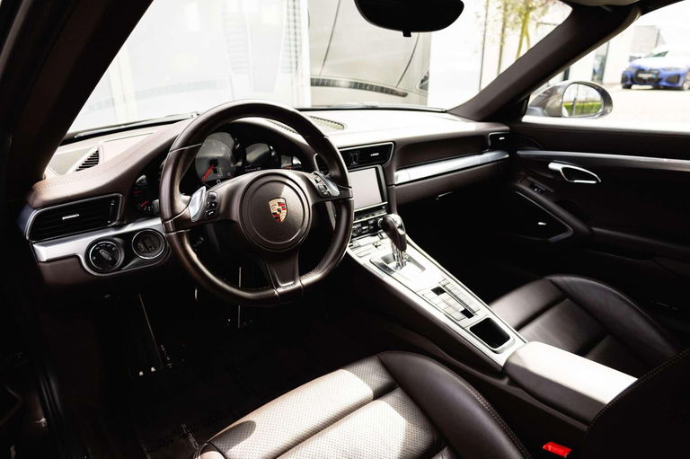 Porsche 991 Carrera 4S