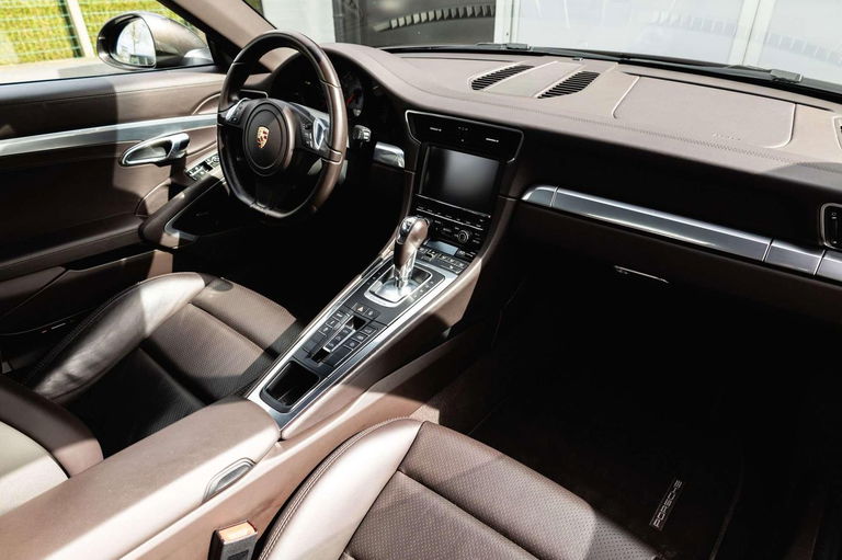 Porsche 991 Carrera 4S