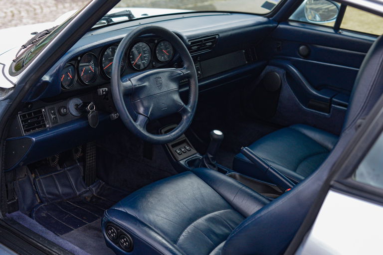 Porsche 993 Carrera 4S