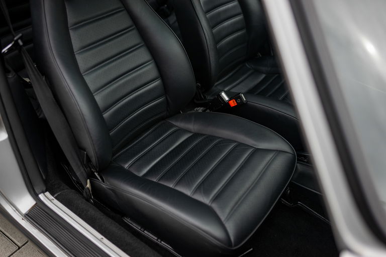 Porsche 911 Turbo 3.3