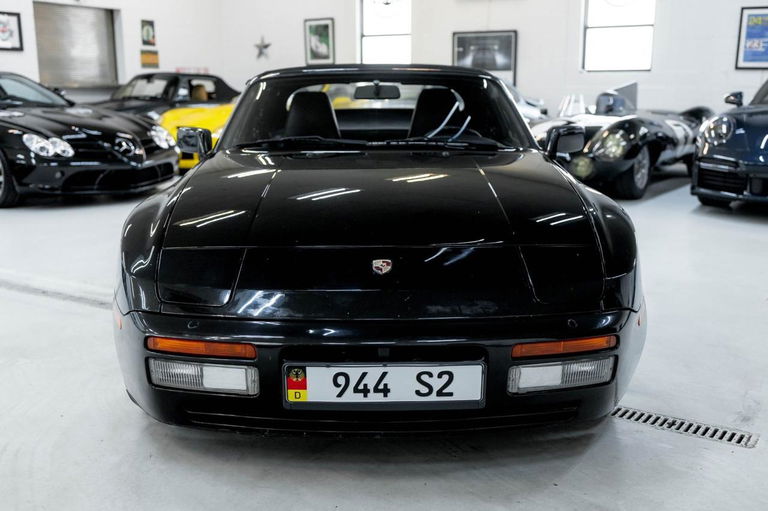 Porsche 944 S2 Cabriolet