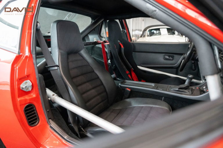 Porsche 944 Turbo Cup