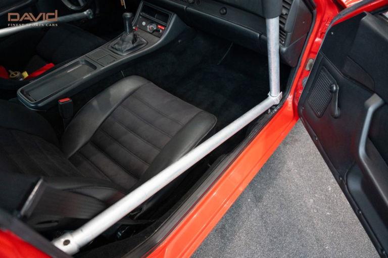 Porsche 944 Turbo Cup