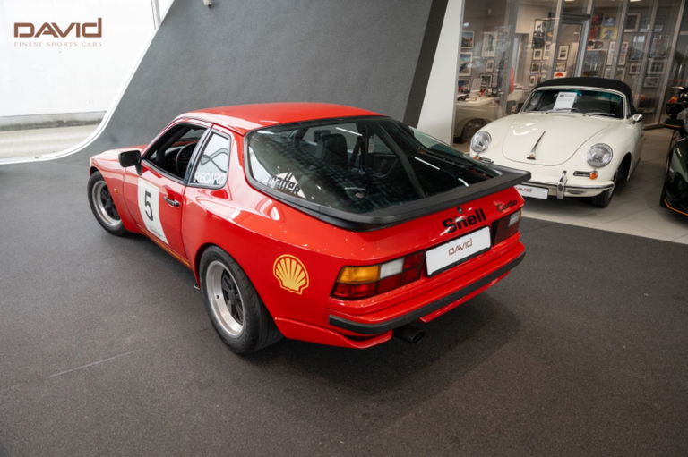 Porsche 944 Turbo Cup