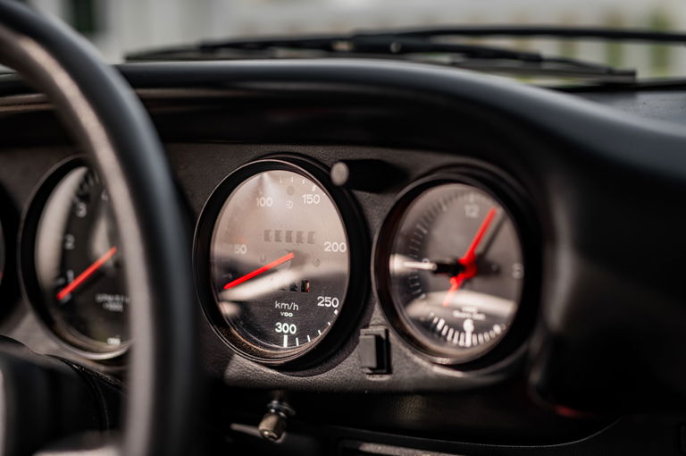 Porsche 911 Carrera 2,7