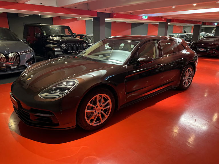 Porsche Panamera 4S