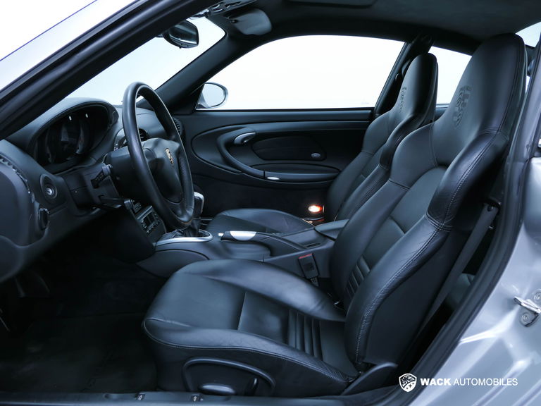 Porsche 996 Carrera 4S