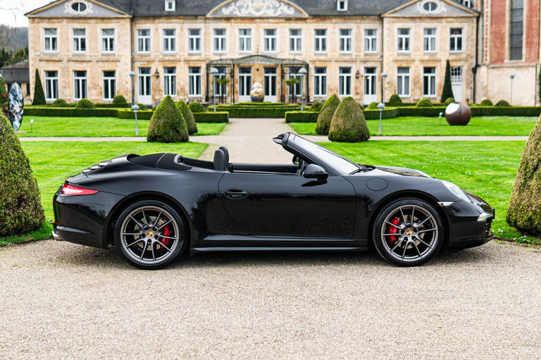 Porsche 991 Carrera 4