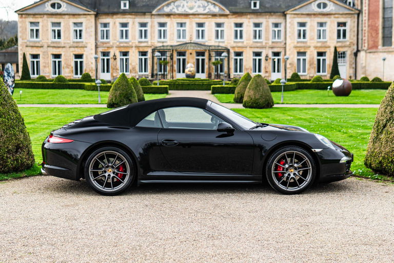 Porsche 991 Carrera 4