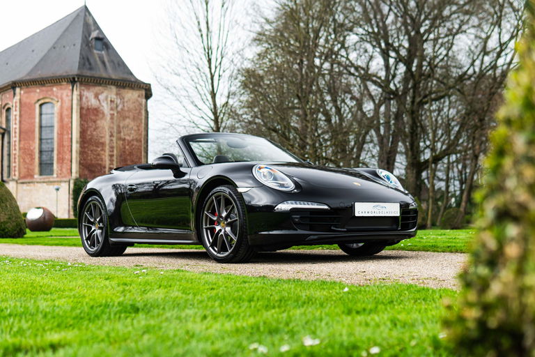 Porsche 991 Carrera 4