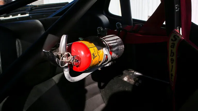 Porsche 944 Turbo Cup