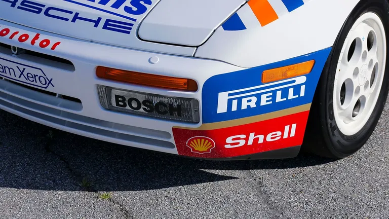 Porsche 944 Turbo Cup
