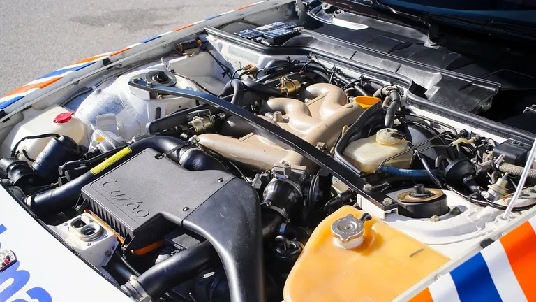 Porsche 944 Turbo Cup