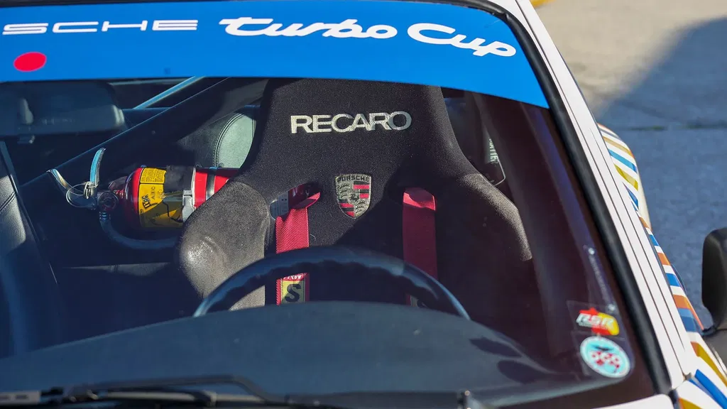 Porsche 944 Turbo Cup