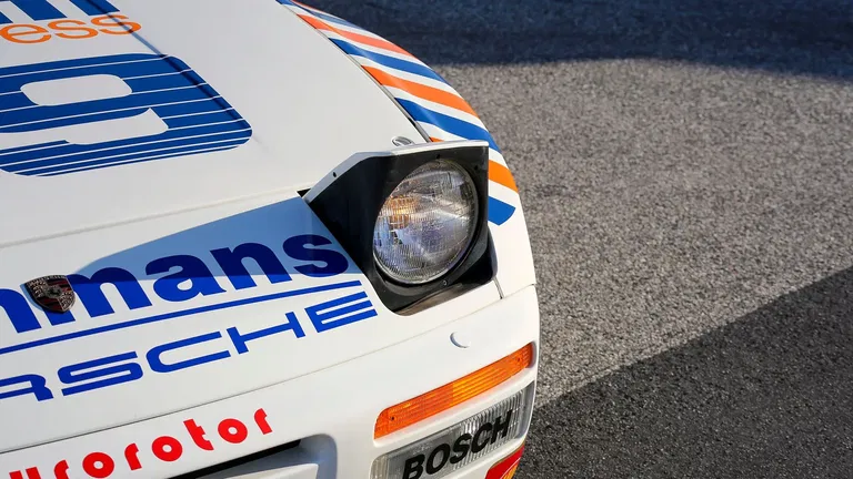 Porsche 944 Turbo Cup